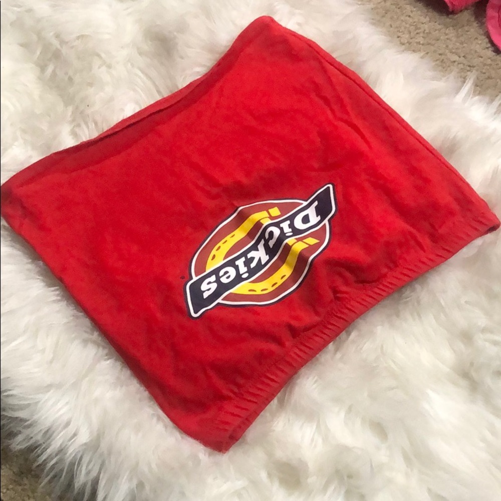 Red crop top